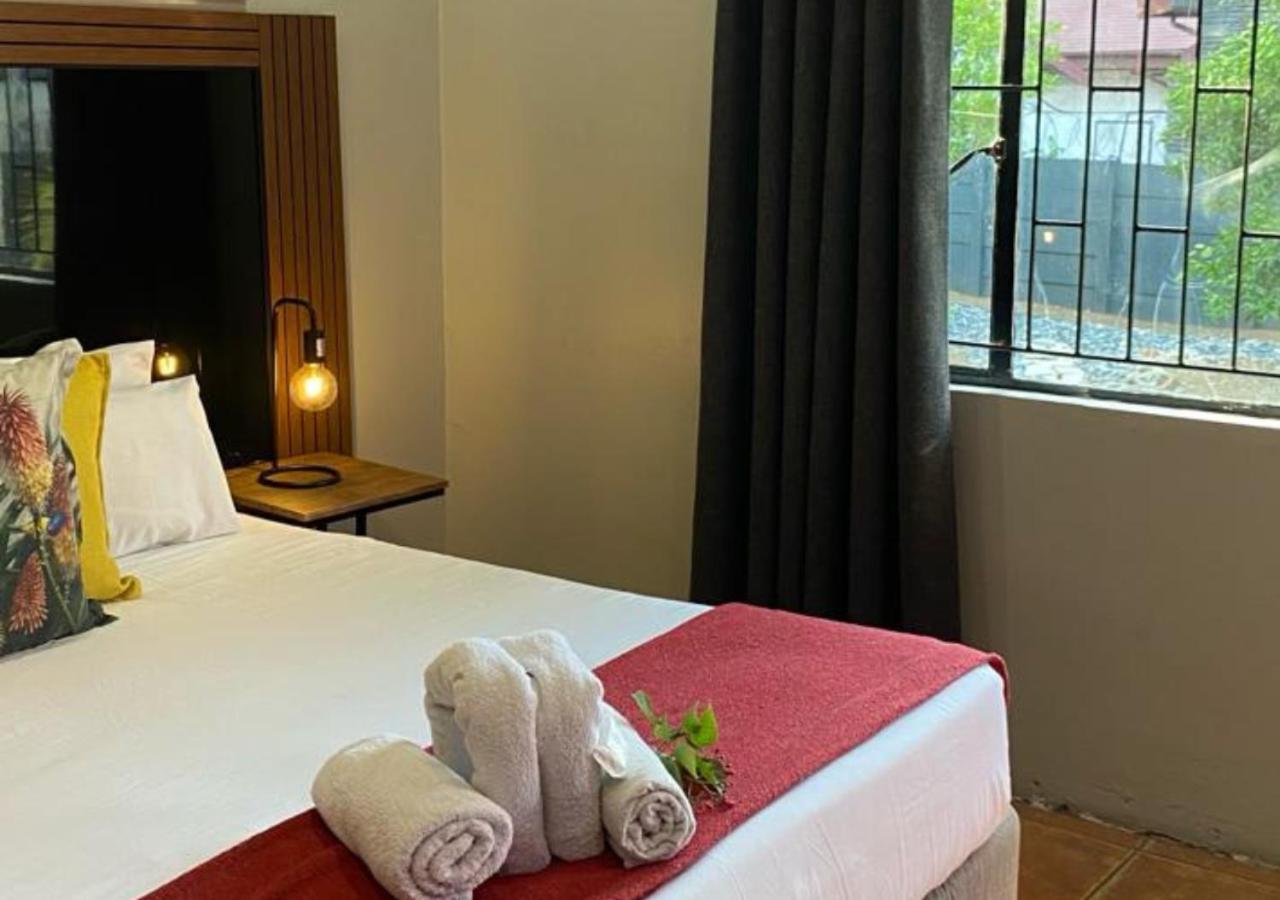 Bothabelo Bed And Breakfast Палаборва Екстериор снимка